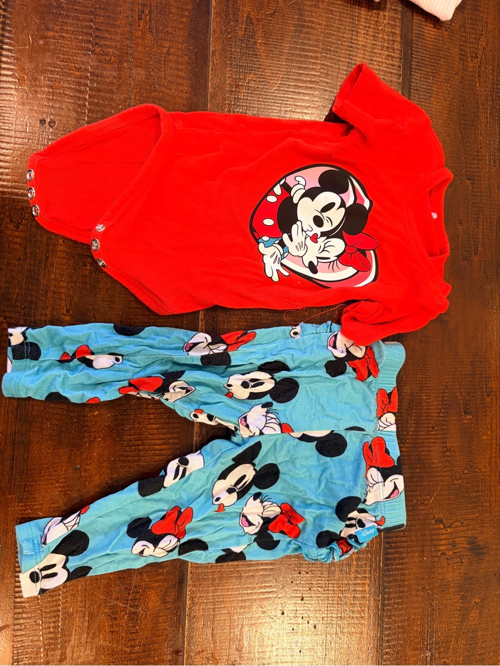 Mickey and Minnie 2-piece set
